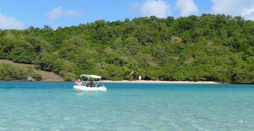 Balade en bateau sans permis